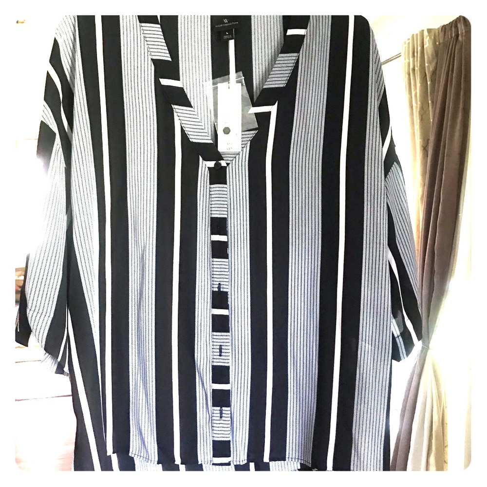 Short Sleeve Blouse w/ bow ties